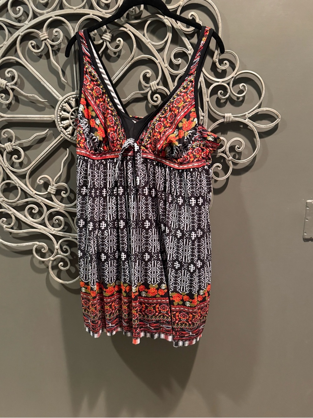 Women’s plus one piece swim dress Floral sheer outer layer sz 2x